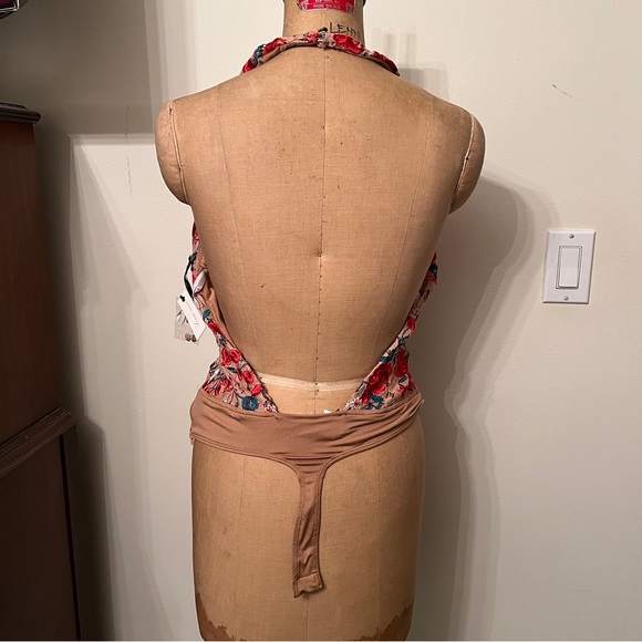 NWT Lovers + Friends Rosalyn Floral Plunging Bodysuit - Picture 5 of 9